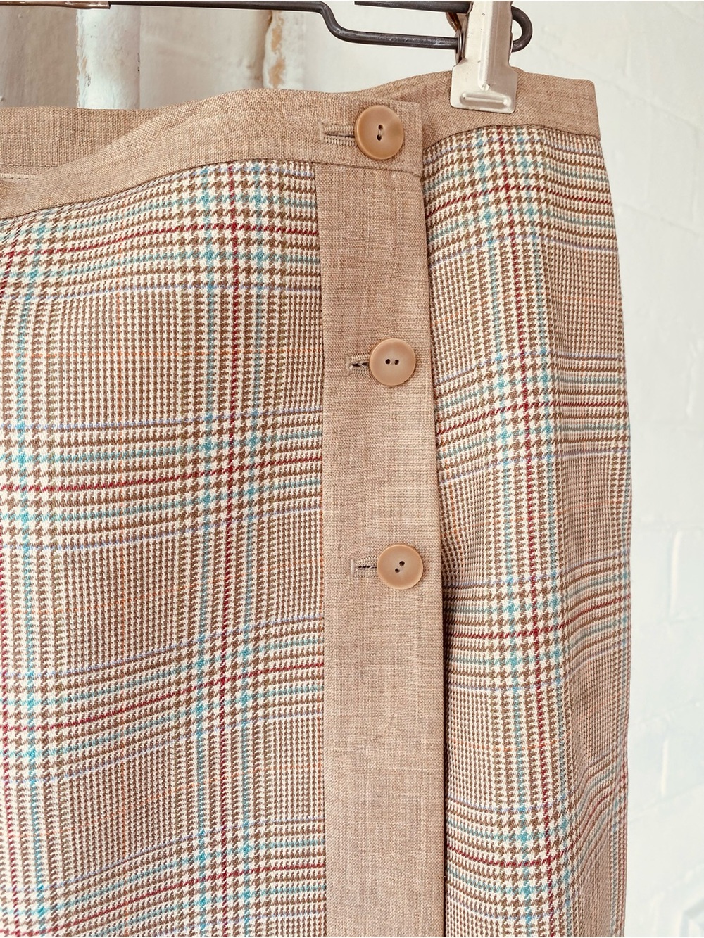 Pendleton Virgin Wool Houndstooth Plaid Skirt with Floral Embroidery - Beige - Picture 4 of 9